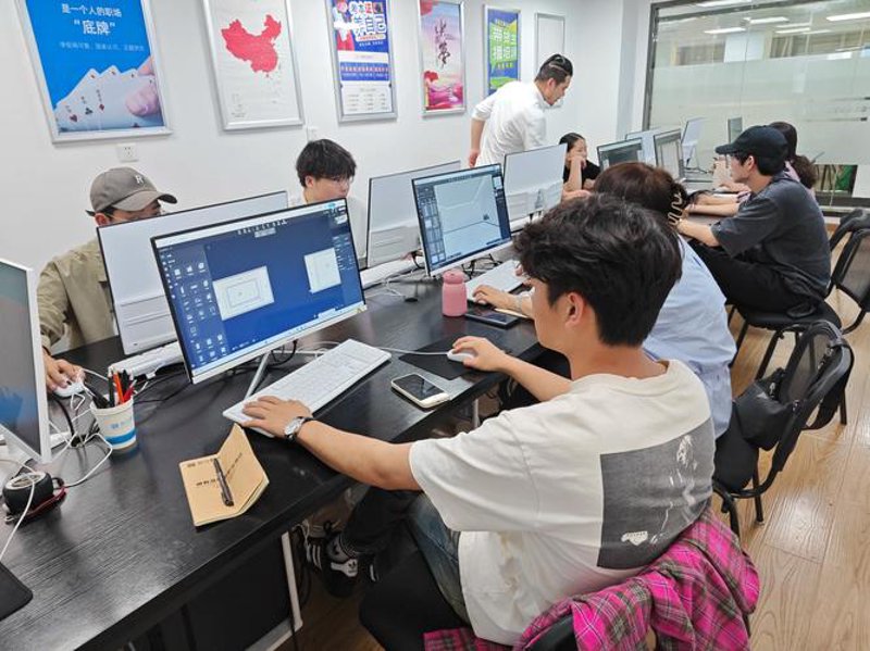 电商运营:把握市场脉搏,领跑行业风潮